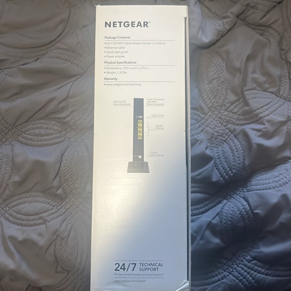 Netgear AC1750 WiFi Cable Modem Router - Picture 2 of 4